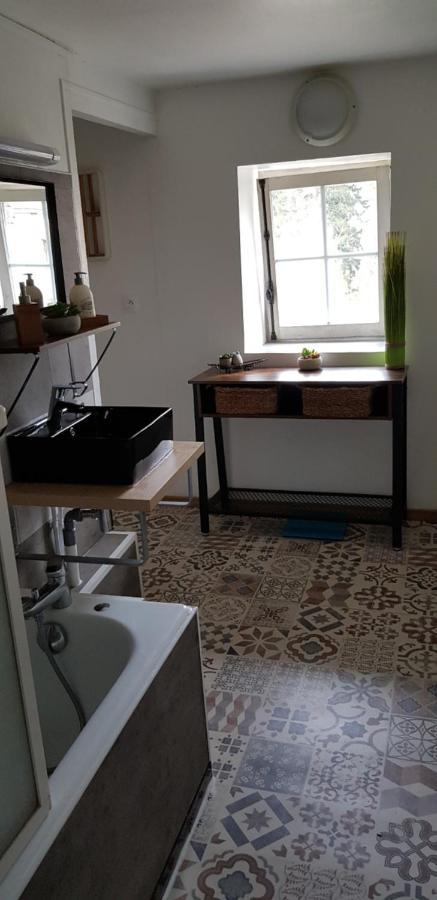 Holiday home 2 Du Chateau De Feschaux Villeneuve-sous-Pymont