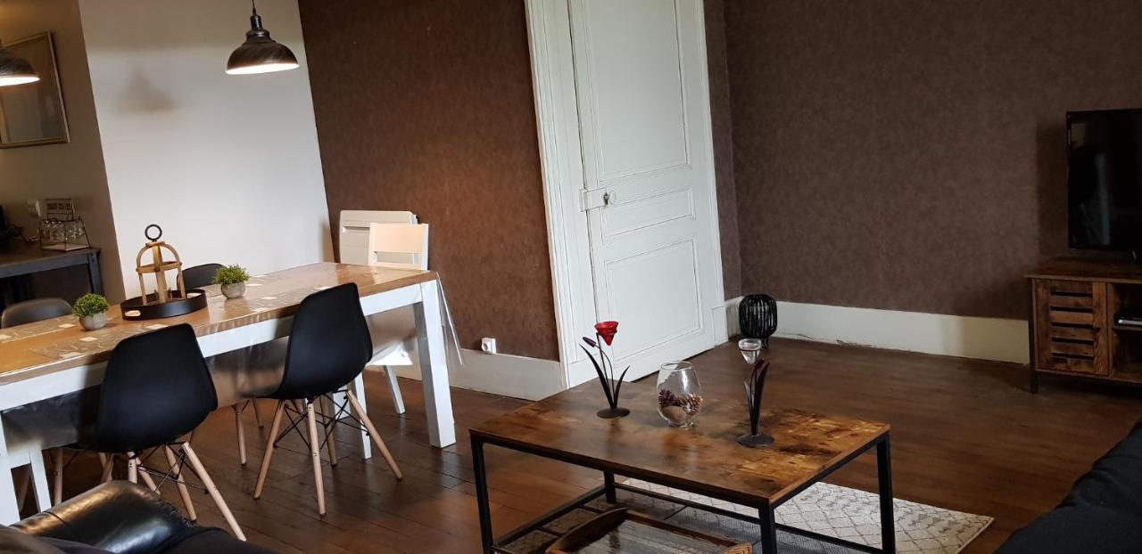2 Du Chateau De Feschaux Holiday home