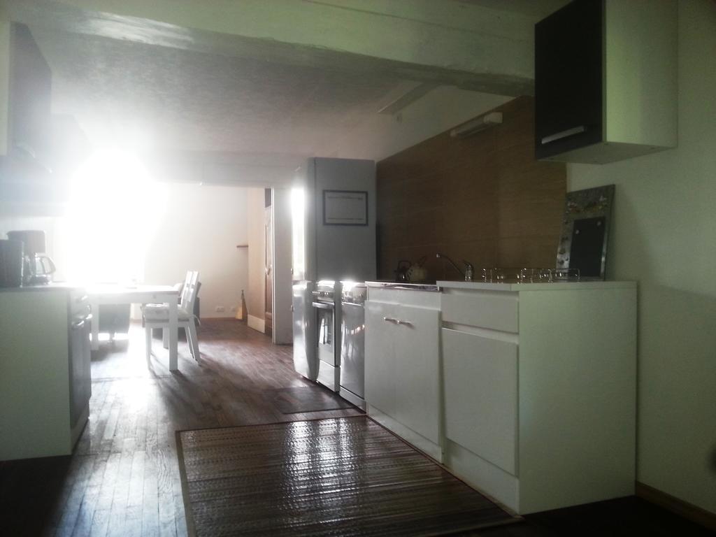 2 Du Chateau De Feschaux Holiday home Villeneuve-sous-Pymont